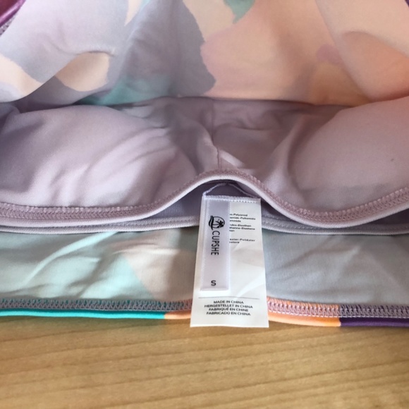 Bikini - Picture 8 of 8